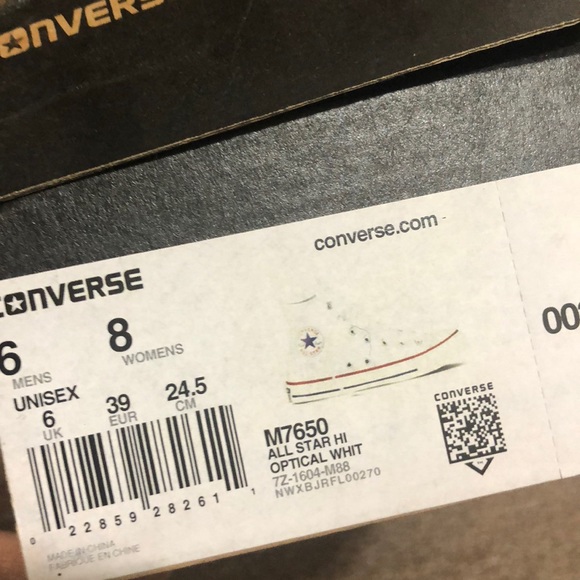 Converse - Picture 1 of 3